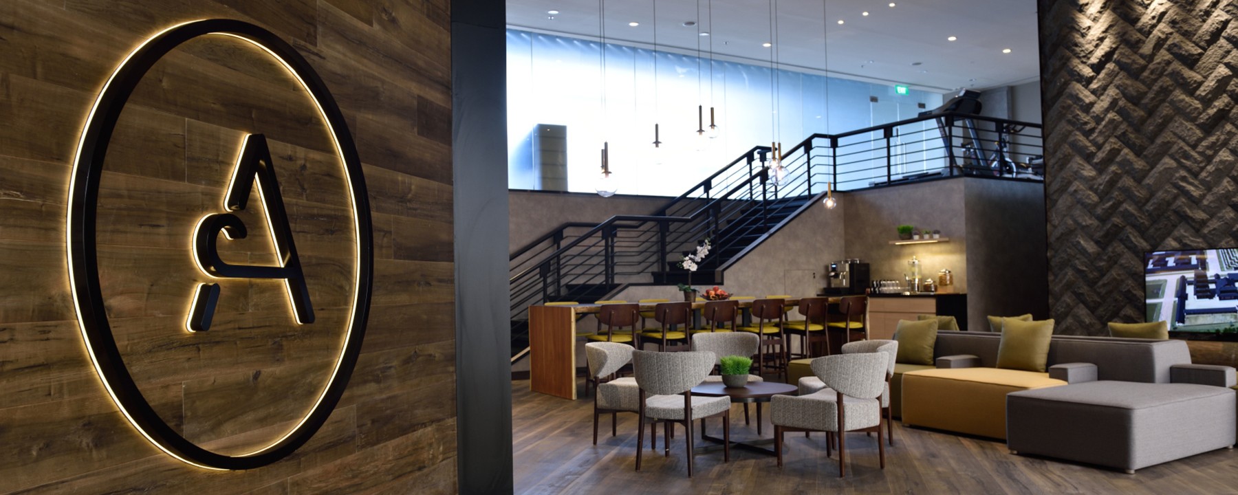 Global Home Slider SIN